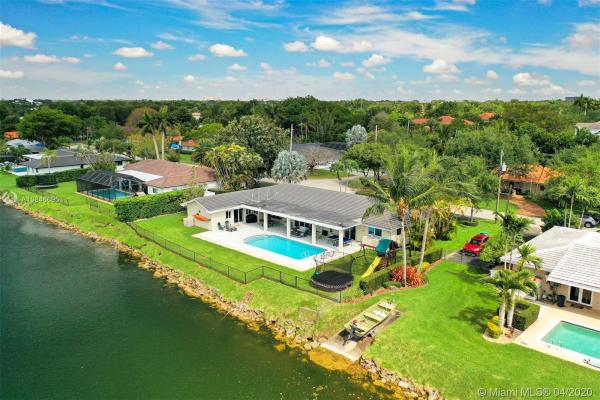 Kendall Park Estates, 7380 SW 109th Ter, Pinecrest, Florida 33156, image 2
