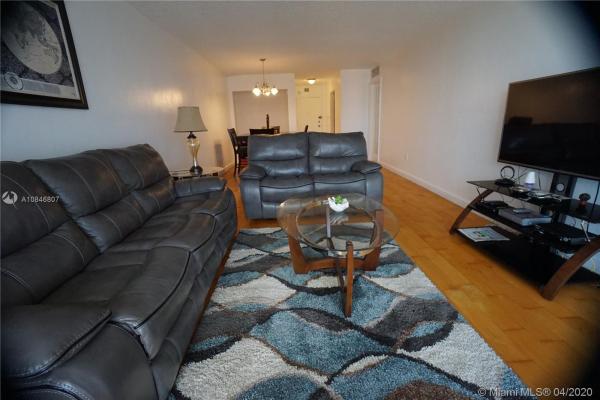 3 Horizons North, 1470 NE 125th Ter #706, North Miami, Florida 33161, image 2