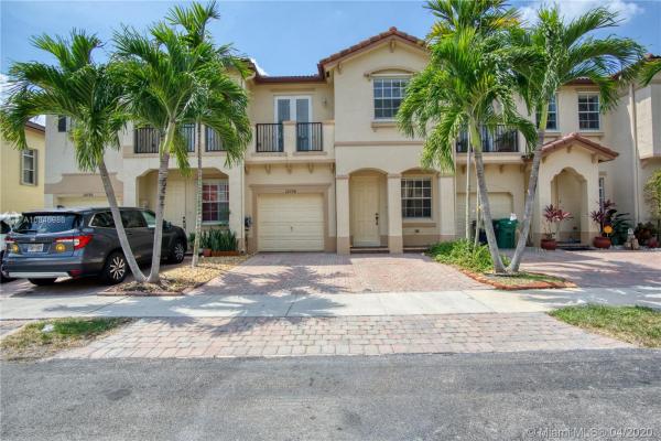 Tuscany Village, 12798 SW 132nd Ter 0, Three Lakes, Florida 33186, image 2