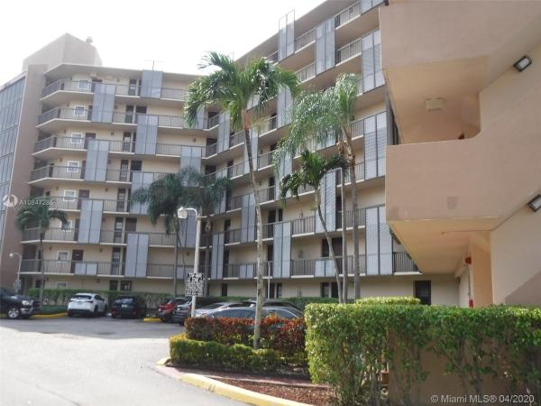 Bravura, 3101 N Country Club Dr #106, Aventura, Florida 33180, image 2