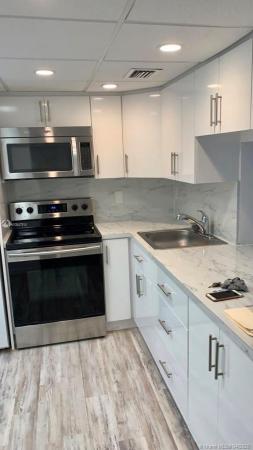 Biscayne Lake Gardens, 2825 NE 201st Ter #M215, Aventura, Florida 33180, image 2