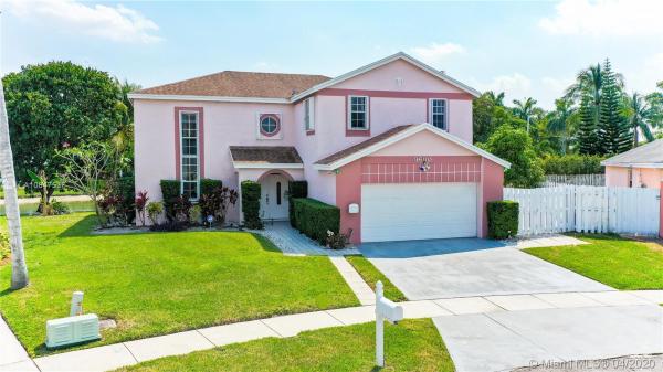 River Run, 9600 N Glacier St, Miramar, Florida 33025, image 2