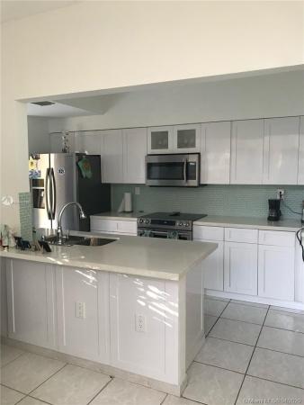 Sienna Villas, 14325 SW 57th Ln #6-11, Kendale Lakes, Florida 33183, image 2