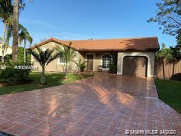 Estate Homes, 22155 SW 128th Ct, Goulds, Florida 33170, image 2