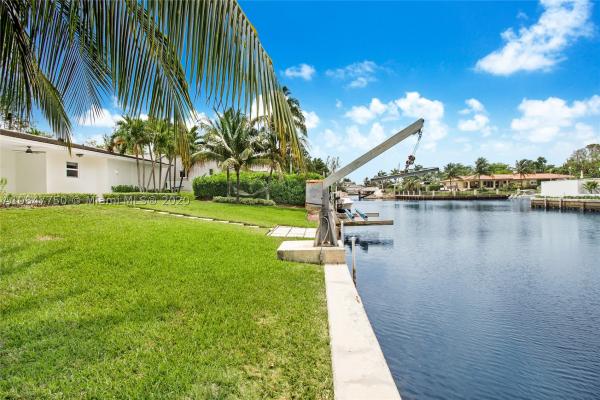 Gables By The Sea, 12700 Virtudes St, Coral Gables, Florida 33156, image 2