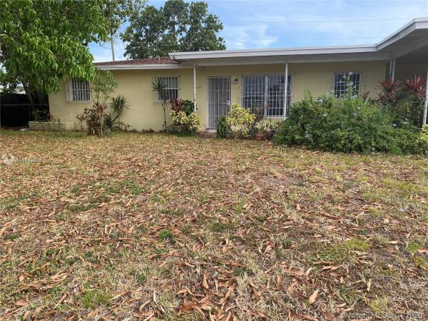 Carol City, 4510 NW 170th St, Miami Gardens, Florida 33055, image 2