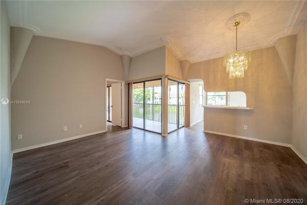 Lakeshore, 1160 Washington Cir #1160E, Homestead, Florida 33034, image 2