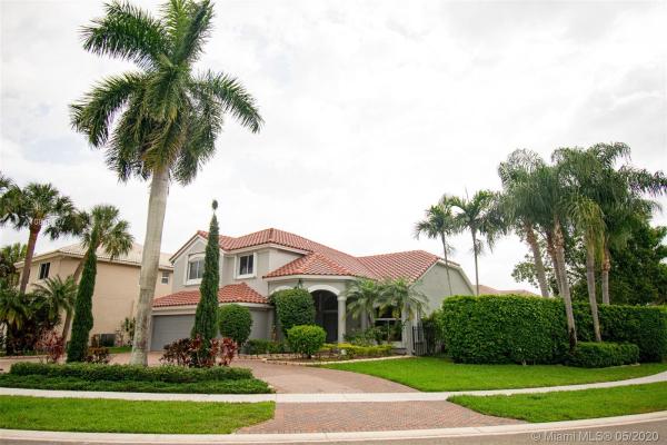 Boca Isles South, 19615 Dinner Key Dr, Boca Raton, Florida 33498, image 2