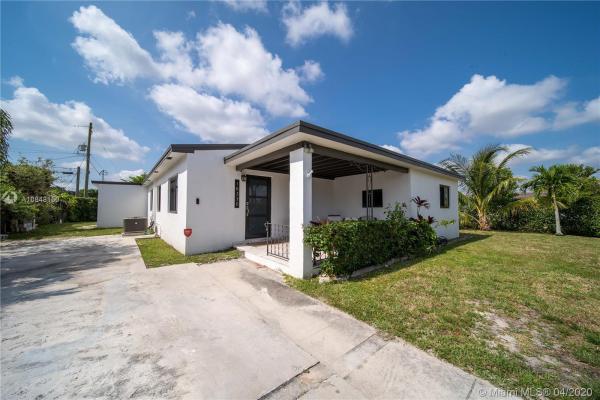 Lee Manor, 10370 SW 34th St, University Park, Florida 33165, image 2