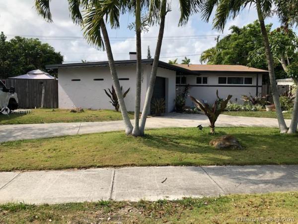 South Coral Homes, 9751 Dominican Dr, Cutler Bay, Florida 33189, image 2