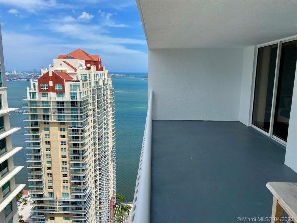 The Club At Brickell Bay, 1200 Brickell Bay Dr #4014, Miami, Florida 33131, image 2