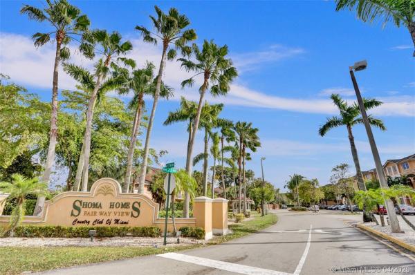 Shoma Homes At Country Club, 7150 NW 177th St #206, Country Club, Florida 33015, image 2