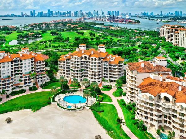 Oceanside At Fisher Island, 7632 Fisher Island Dr #7632, Fisher Island, Florida 33109, image 2