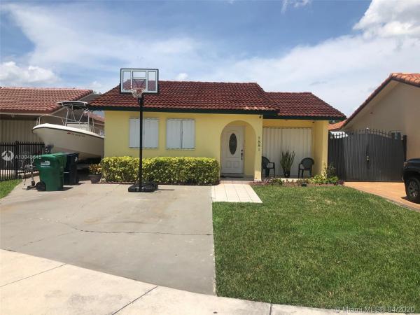 Delaurentis, 9881 SW 2nd St, Fountainebleau, Florida 33174, image 2
