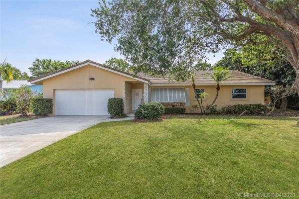 Paradise Palms, 498 E Conference Dr, Boca Raton, Florida 33486, image 2