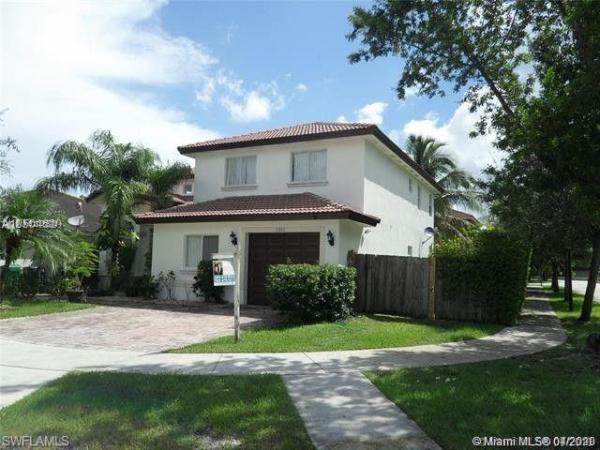 2983 SW 144th Pl, Unincorporated Dade County, Florida 33175, image 2