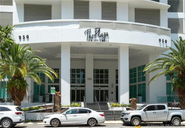 The Plaza On Brickell East, 950 Brickell Bay Dr #4302, Miami, Florida 33131, image 2