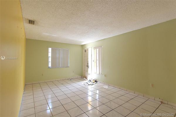 Livingstone Park, 235 NW 56th Ct, Miami, Florida 33126, image 2