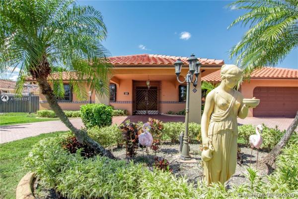 Flagler Waterway Estates, 350 SW 82nd Ave, Fountainebleau, Florida 33144, image 2