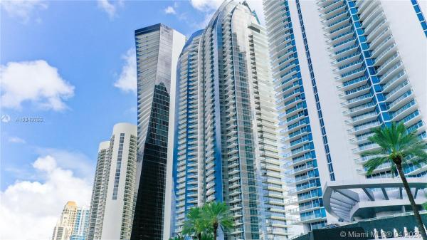 Jade Ocean, 17121 Collins Ave #1104, Sunny Isles Beach, Florida 33160, image 2