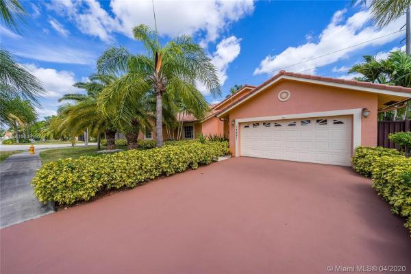 Limewood Grove, 14481 SW 160th Ter, Richmond West, Florida 33177, image 2