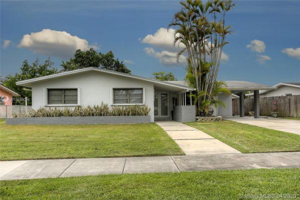 Bel Aire, 18920 Sterling Dr, Cutler Bay, Florida 33157, image 2