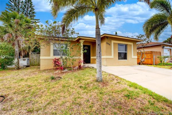 Monroe Heights, 1335 W 26th Ct, Riviera Beach, Florida 33404, image 2