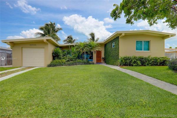 Cutler Ridge, 20535 Leeward Ln, Cutler Bay, Florida 33189, image 2