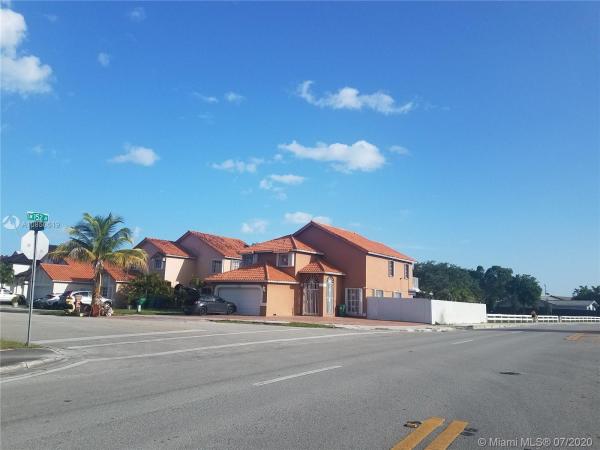 Calistoga Villas, 15188 SW 60th Ter, Kendall West, Florida 33193, image 2