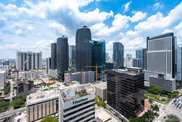 The Plaza On Brickell West, 951 Brickell Ave #2907, Miami, Florida 33131, image 2