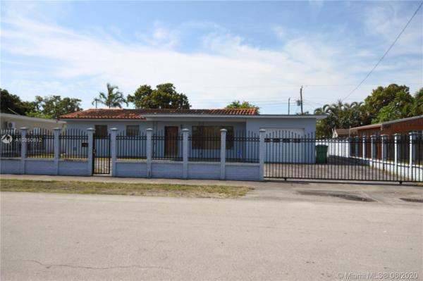 Carol City, 4440 NW 169th Ter, Miami Gardens, Florida 33055, image 2