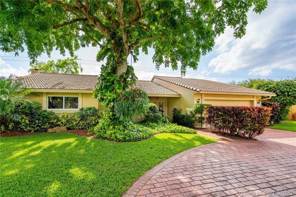 5831 SW 114th Ave, Cooper City, Florida 33330, image 2