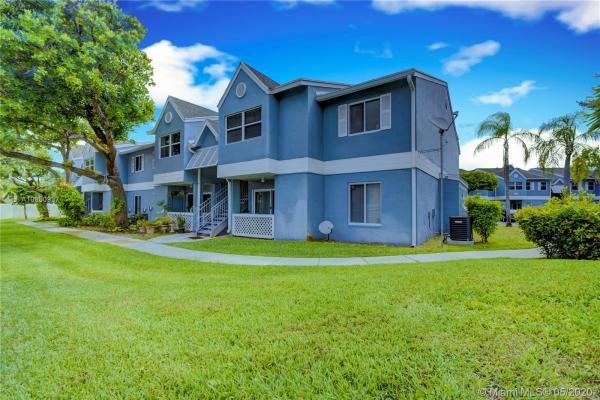 Antigua At Country Club Of Miami, 17580 NW 67th Pl #P-1, Country Club, Florida 33015, image 2