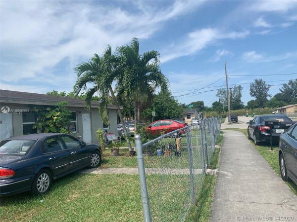 Sunny Haven, 13840 SW 266th St, Naranja, Florida 33032, image 2