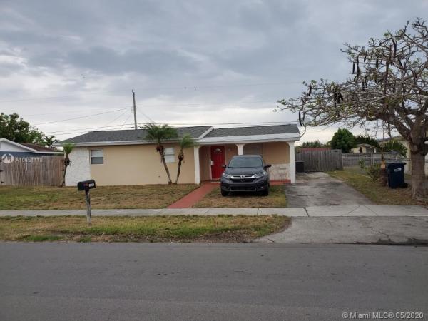 Los Angeles Estates, 12045 SW 189th St, South Miami Heights, Florida 33177, image 2