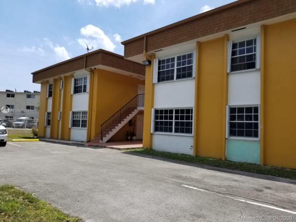 Biscayne Highlands, 1290 NE 142nd St, North Miami, Florida 33161, image 2