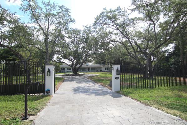 5035 SW 62nd Ave, Unincorporated Dade County, Florida 33155, image 2