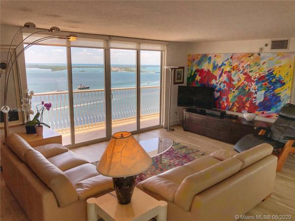 The Club At Brickell Bay, 1200 Brickell Bay Dr #2601, Miami, Florida 33131, image 2