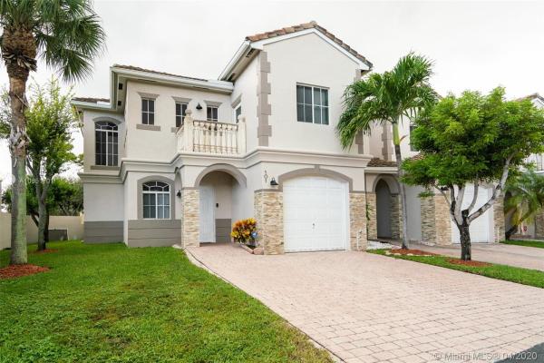 Kendall Village Townvillas, 8391 SW 124th Ave #101, Kendale Lakes, Florida 33183, image 2
