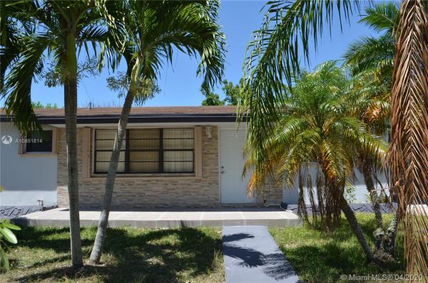 Gem Homes, 14411 SW 297th St, Leisure City, Florida 33033, image 2