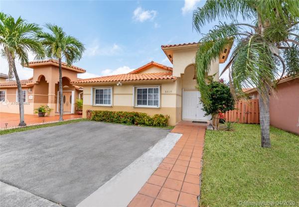 Berkshire, 8819 NW 110th Ln, Hialeah Gardens, Florida 33018, image 2