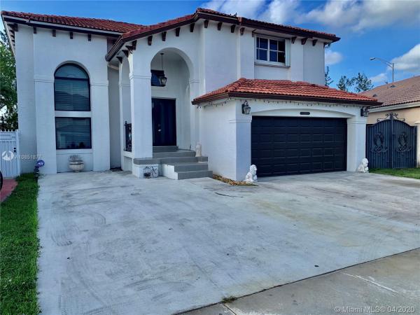 Shoma Homes At Tamiami, 13221 NW 11th Ter, Tamiami, Florida 33182, image 2