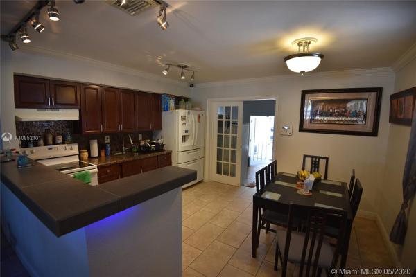 120 NE 185th Ter, Unincorporated Dade County, Florida 33179, image 2