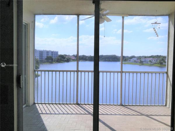 Captiva At Doral Isles, 10750 NW 66th St #305, Doral, Florida 33178, image 1