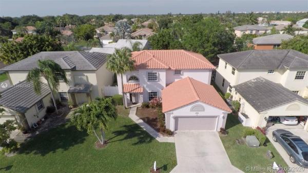 4743 NW 3rd St, Deerfield Beach, Florida 33442, image 2