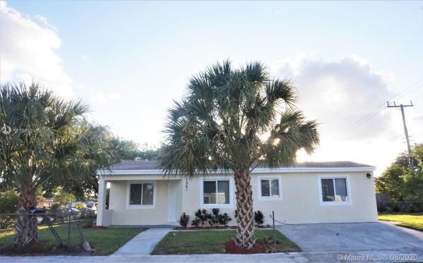 Heritage Homes, 7061 Raleigh St, Hollywood, Florida 33024, image 2