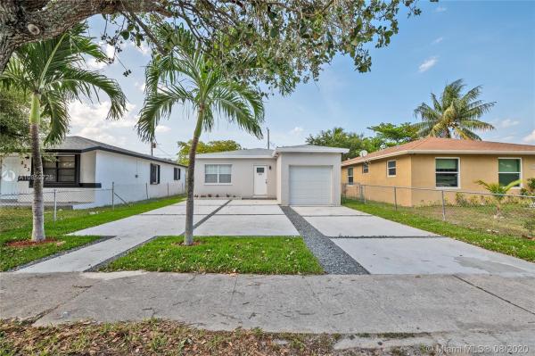 Liberia, 2227 Cody St, Hollywood, Florida 33020, image 2