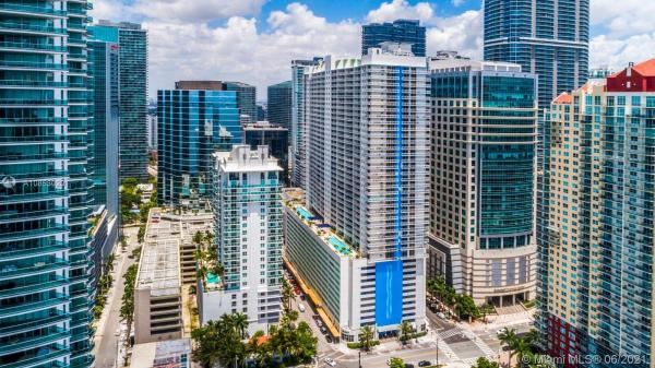 The Club At Brickell Bay, 1200 Brickell Bay Dr #1404, Miami, Florida 33131, image 2