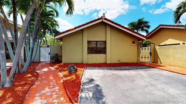 California Manors, 11304 SW 24th Ter, University Park, Florida 33165, image 2