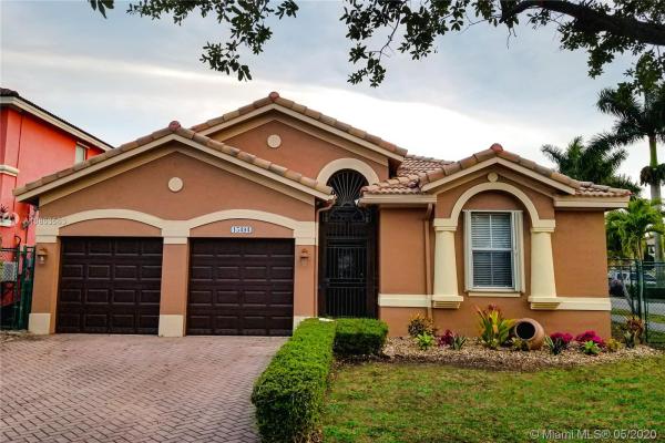 15494 SW 23rd Ln, Unincorporated Dade County, Florida 33185, image 2